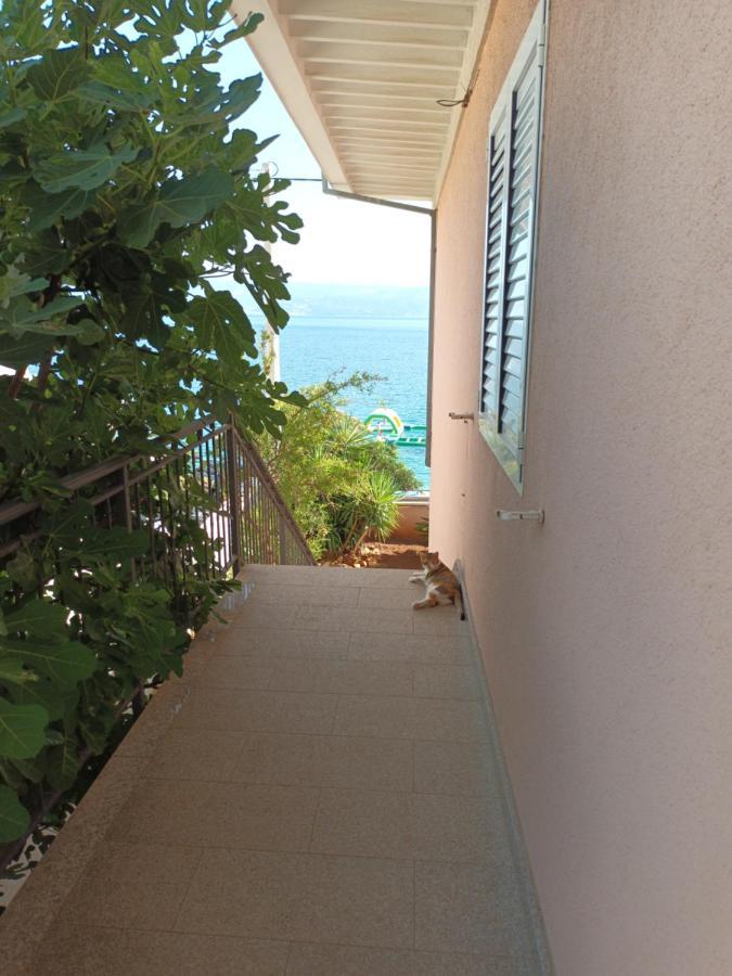 Cici Appartement Dugi Rat Buitenkant foto